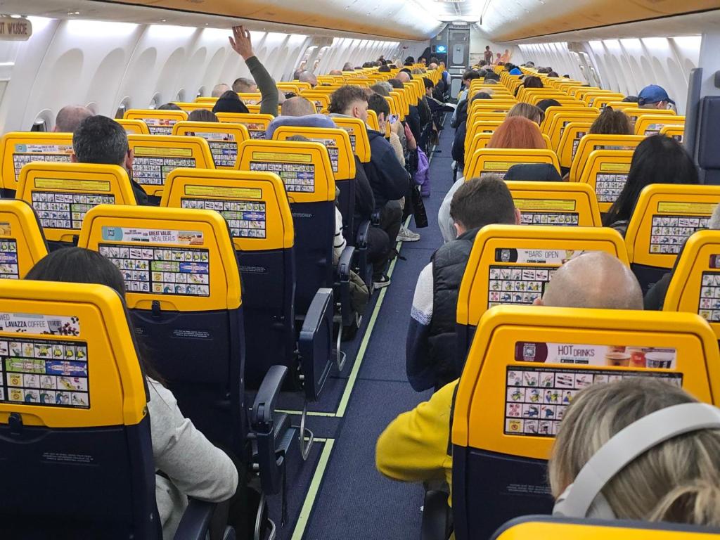 Lot Ryanaira z Krakowa zakończył się wyrokiem. Pasażer trafi do więzienia na 10 miesięcy